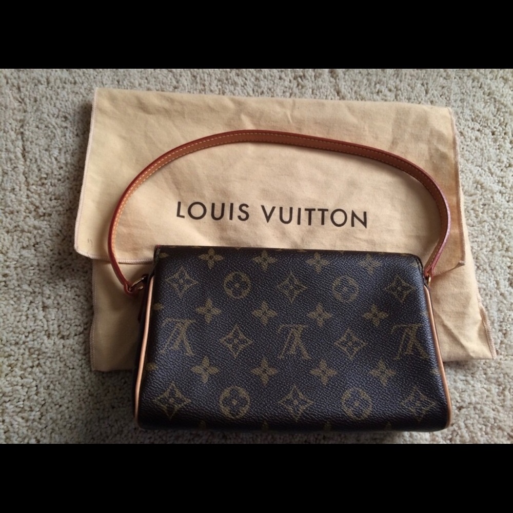 Louis Vuitton Monogram Recital Purse